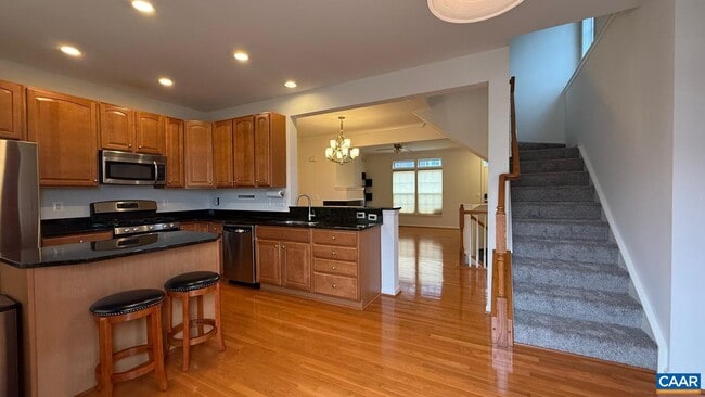 Building Photo - 2350 Abington Dr