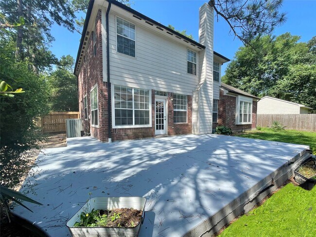 Building Photo - 8 Greentwig Pl