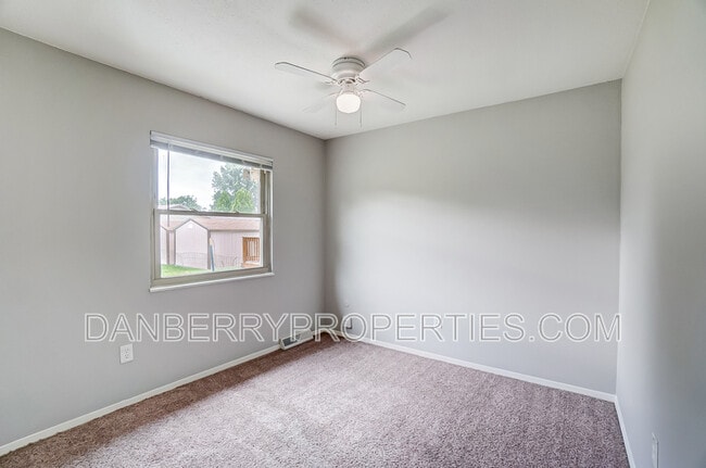 Building Photo - 3629 Turret Green Dr