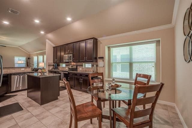 Building Photo - 5209 Texana Dr