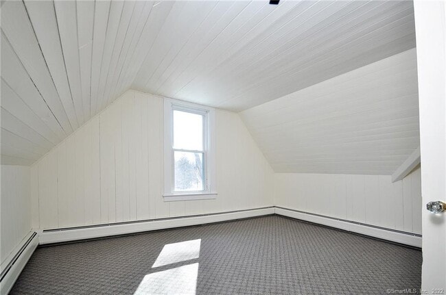 Building Photo - 387 South St