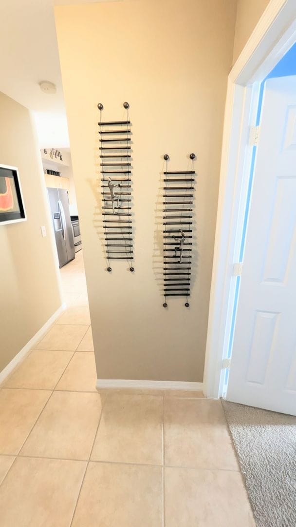 Building Photo - ANNUAL downtown Sarasota in luxury condominium!