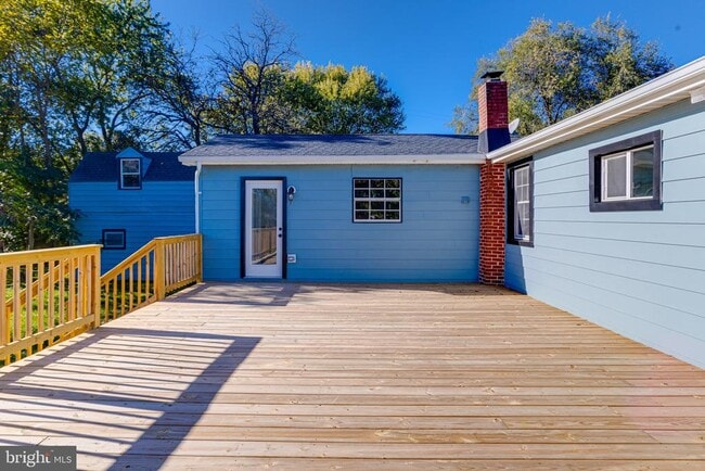 Building Photo - 5717 Station Rd