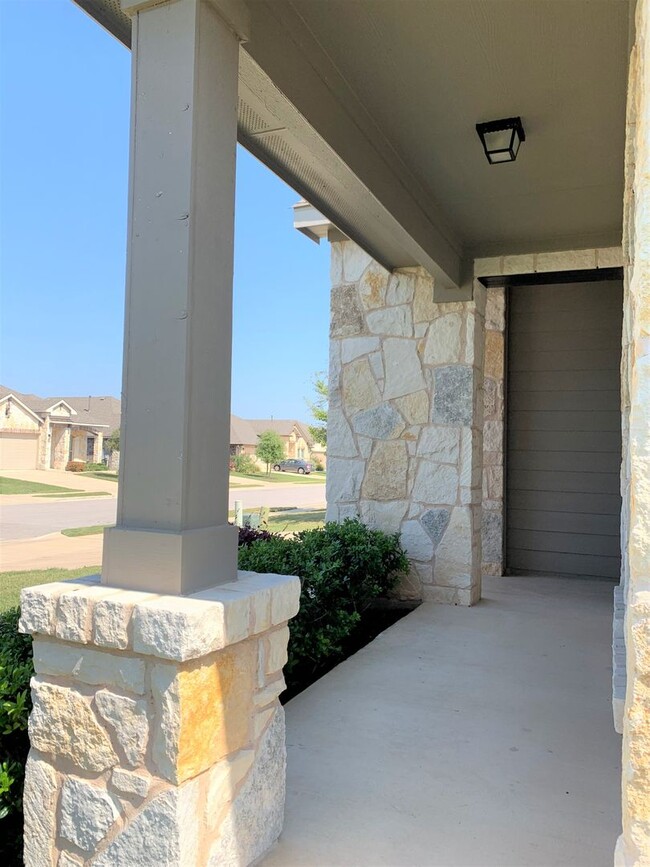 Building Photo - 3-Bedroom/2-Bath Home in Leander ISD