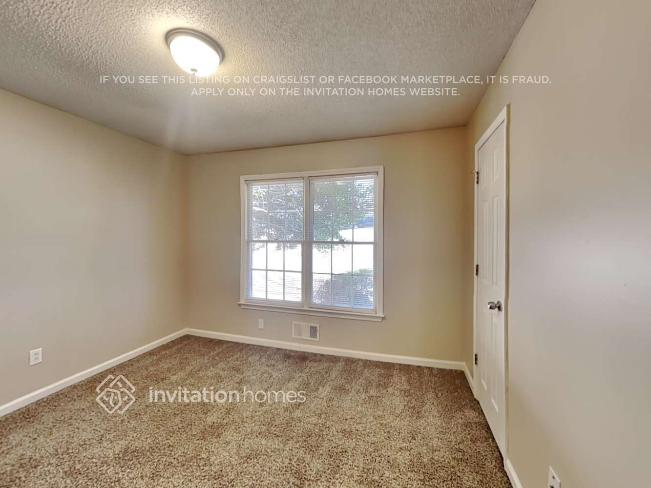 Building Photo - 647 Overlook Wood Way NW