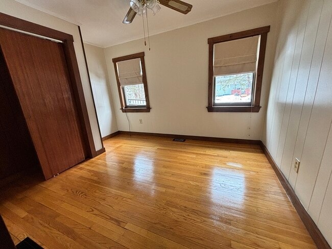 Building Photo - 4 Braemore Rd