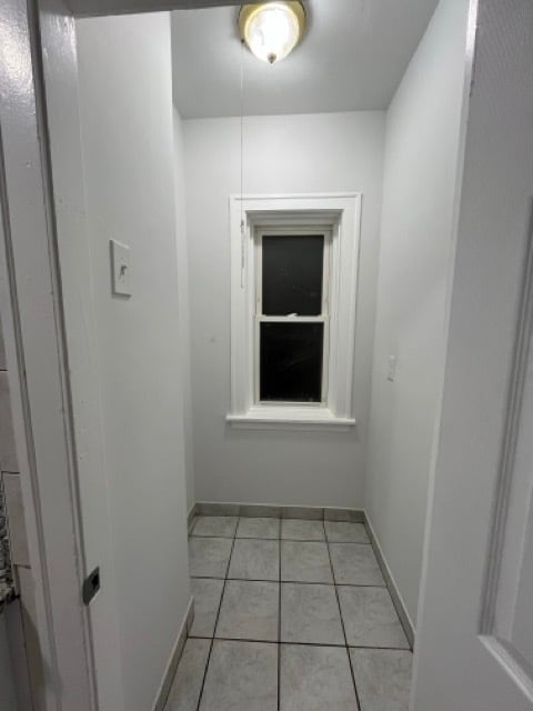 Building Photo - 4954 W Dickens Ave