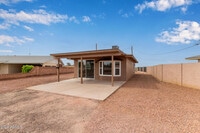 Building Photo - 11437 W Lakeshore Dr