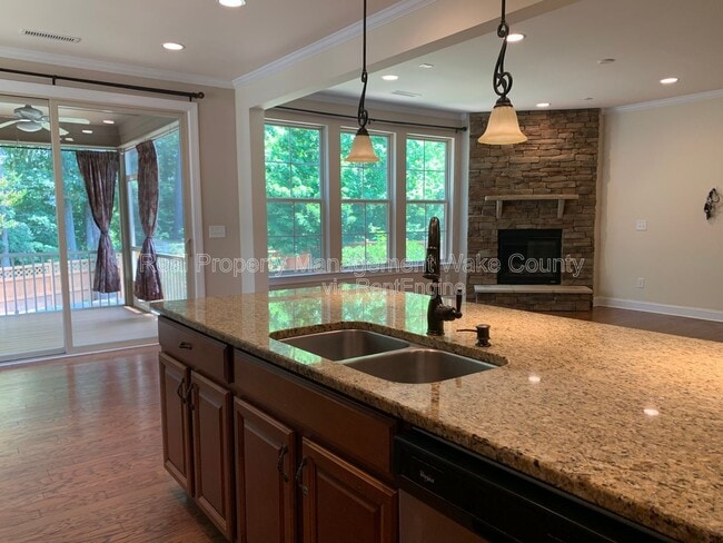 Building Photo - 308 Bay Willow Ct