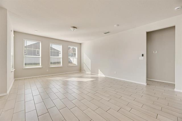 Building Photo - 5913 Hopkins Dr