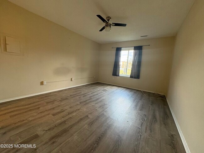 Building Photo - 69 Northrup Dr