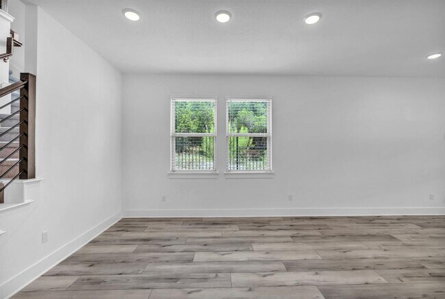 Building Photo - 1304 Brescia Walk