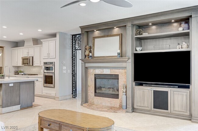 Building Photo - 10249 Wisteria Hills Ct