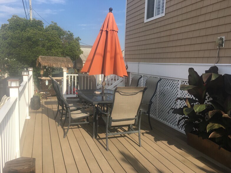 Building Photo - 111 W Swordfish Way