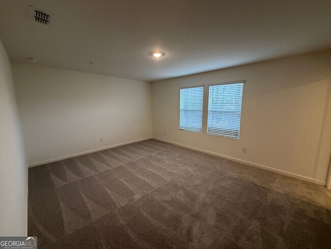 Building Photo - 1204 Fagiolo St