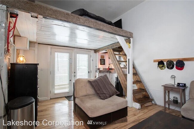 Building Photo - 3 br, 2 bath House - 23624 52nd Ave E