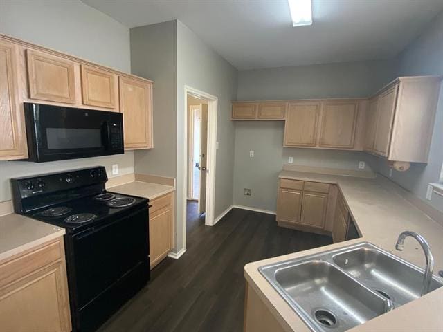 Building Photo - 10243 Waterbury Dr