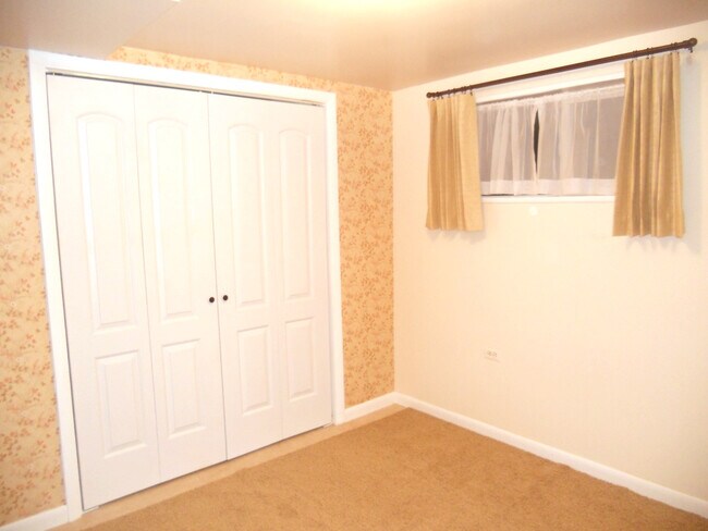 Building Photo - 5509 W 13600 N