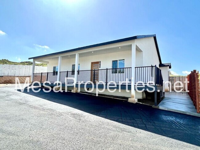 Building Photo - 10152 Cook Ave