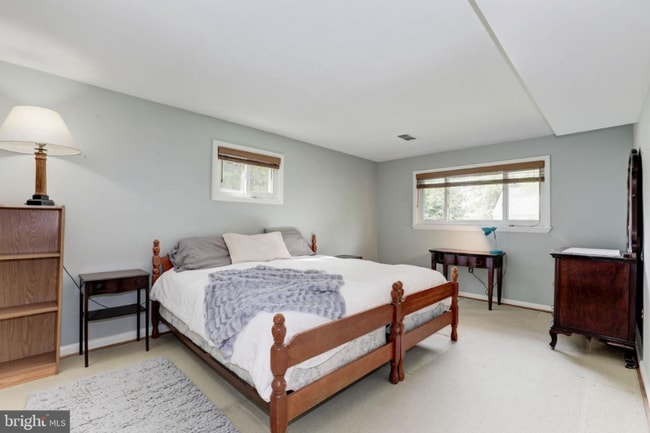 Building Photo - 6222 Rockhurst Rd