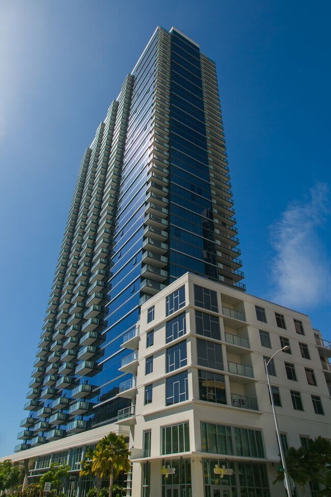 Building Photo - The Collection -  Ocean Views!  1BR/1BA/1PKG