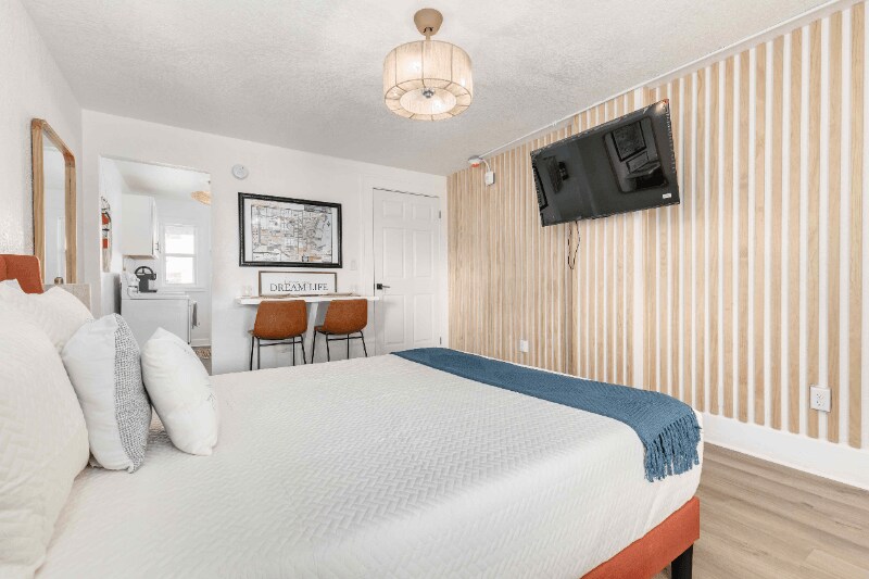 Building Photo - Studio Bed/1 Bath - Unit 6
