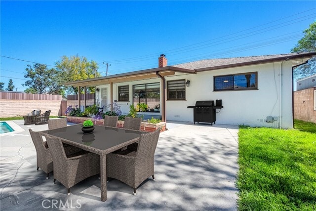 Building Photo - 6139 Tampa Ave