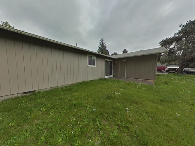 Building Photo - 3 Bedroom House ~ South Corvallis