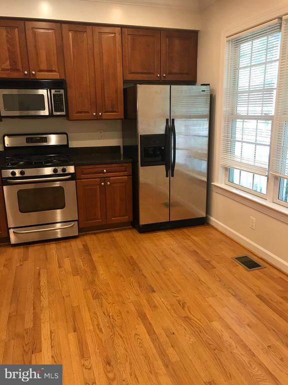 Building Photo - 5654 8th Rd N