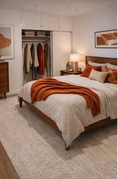 Building Photo - 4305 W 5th St