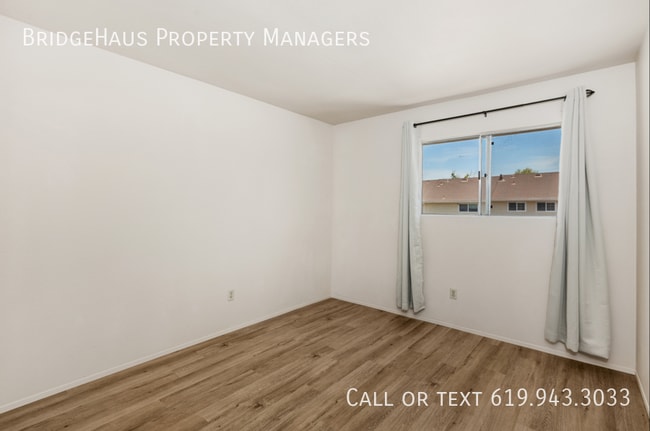Building Photo - 7831 Rancho Fanita Dr