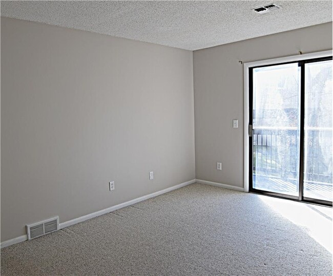 Building Photo - 3502 Fox Ln