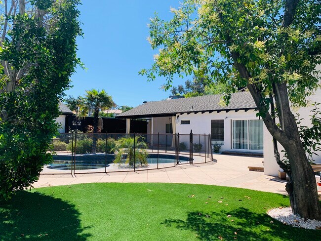 Building Photo - 5148 Otis Ave