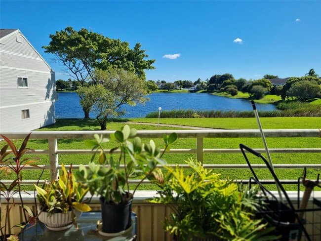 Primary Photo - 3421 NW 44th St