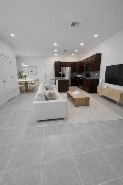 Building Photo - 4394 Longwood Lake Sq
