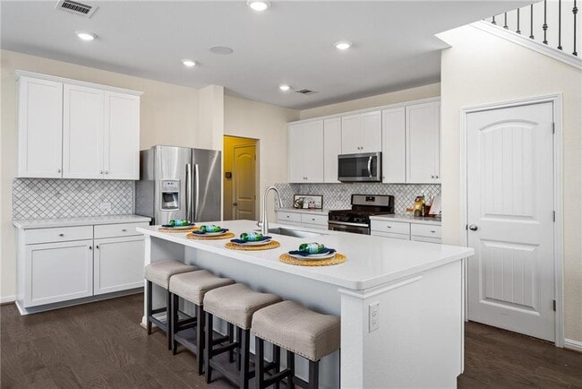 Building Photo - 151 Diamond Point Dr