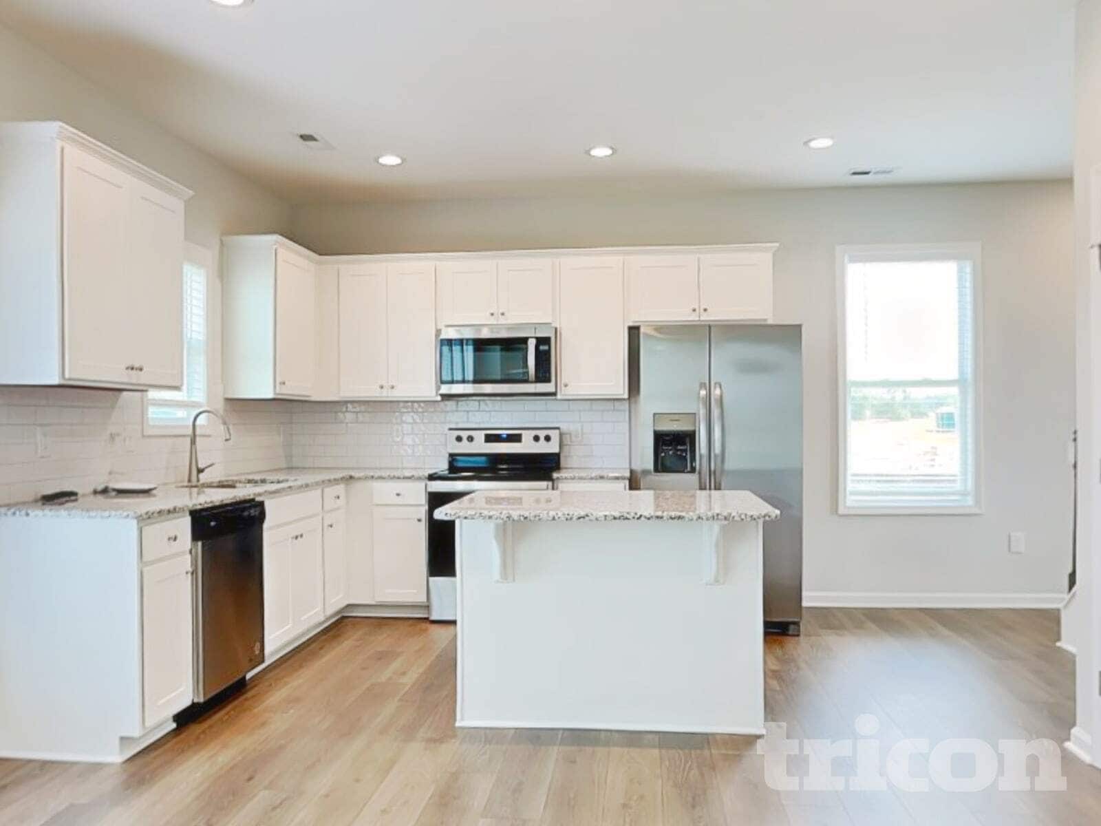 Building Photo - 77 Sawyer Ml Dr