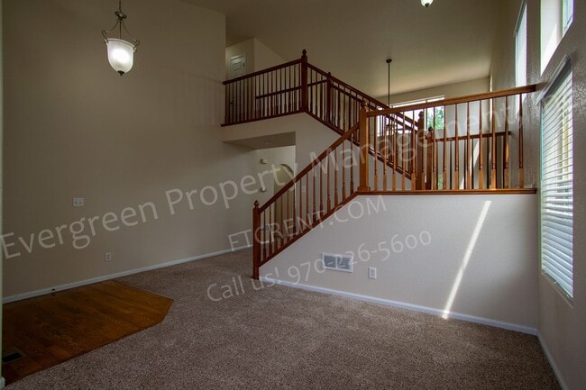 Building Photo - 2214 Bow Side Dr