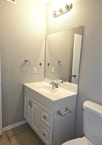 Building Photo - 3014 Ripplewood Dr