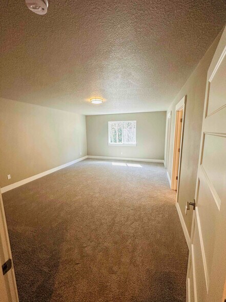 Building Photo - 601 Byham Rd