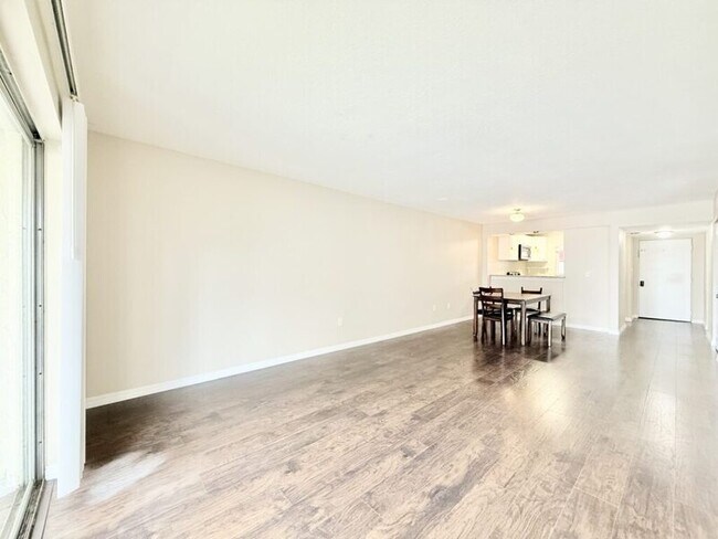 Building Photo - 2625 FL-590