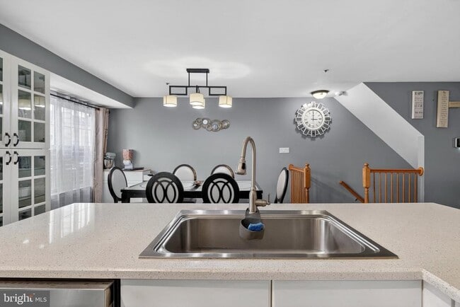 Building Photo - 3818 Early Glow Ln