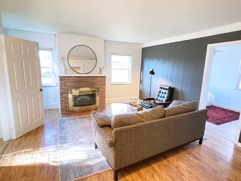 Brick fireplace - 1211 Isis Ave