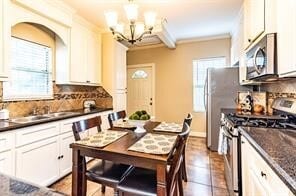 Building Photo - 231 Cody St