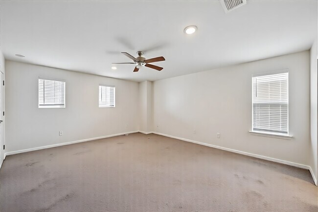 Building Photo - 5514 Downie Draw Ranch Trail