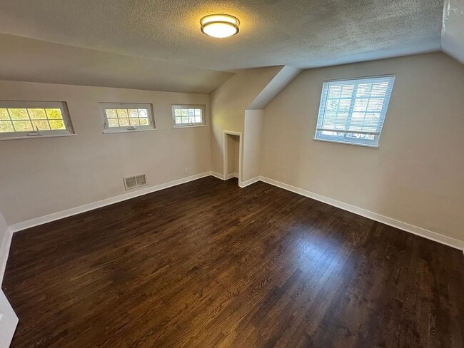 Building Photo - 1186 Rosemary St