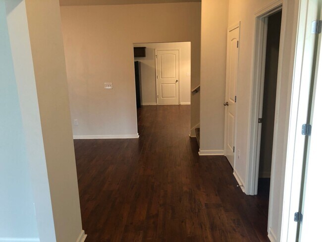 Building Photo - 4 Bedroom Single Family Home in McDonough!