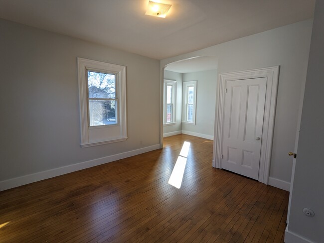 Master bedroom - 6 Hawthorne St