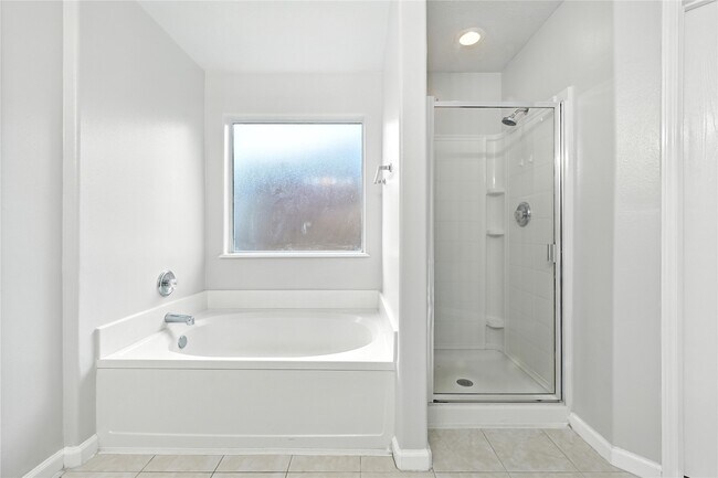 Building Photo - 7818 Black Gap Dr