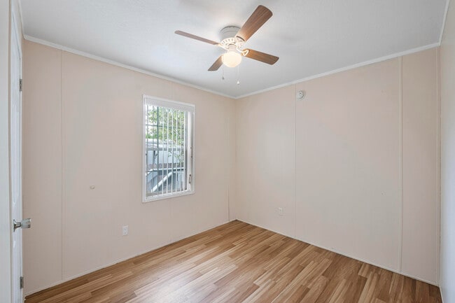 Building Photo - 10139 Marlin Dr